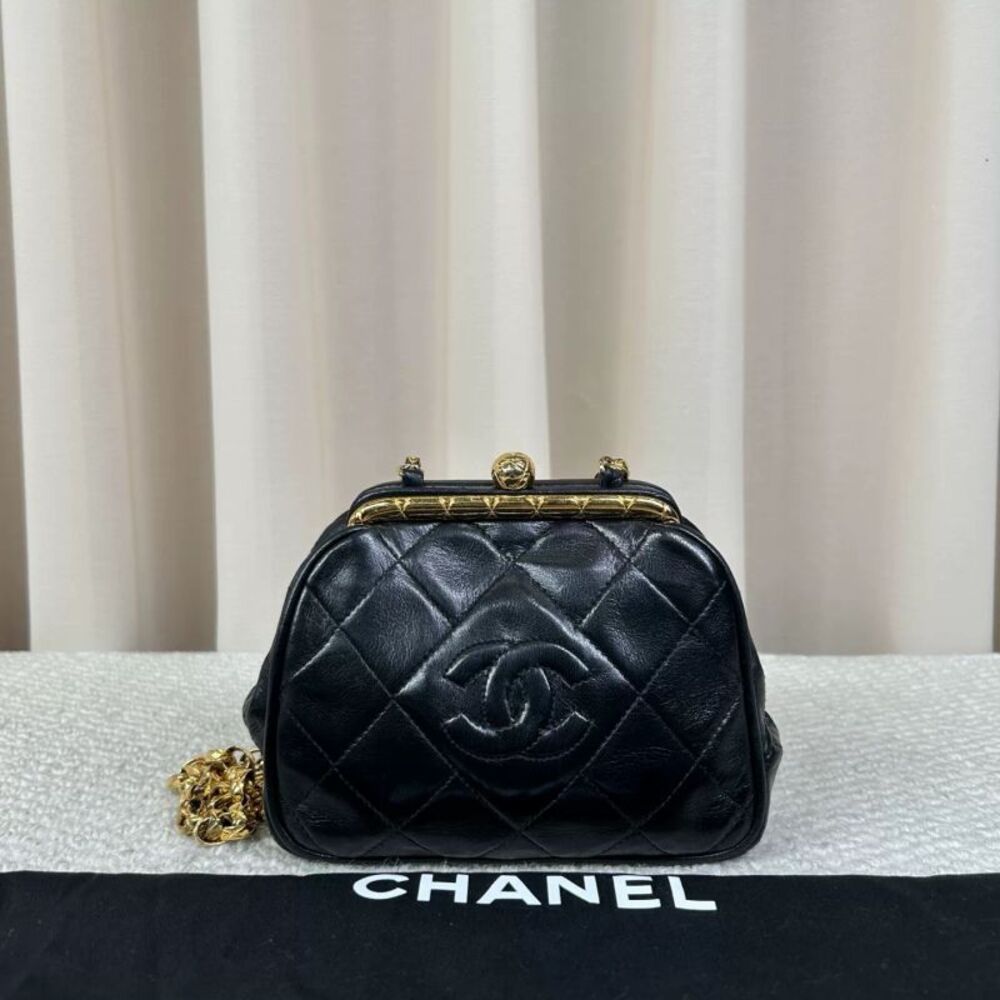Chanel Women Pre-Loved Bag Very Good Condition
